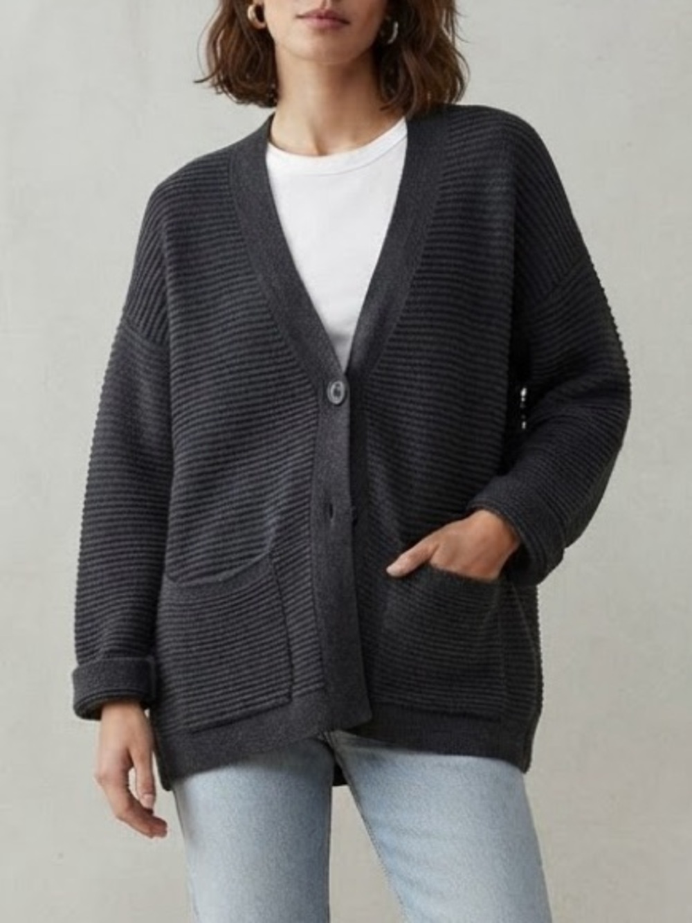 ZARA Ribbed Knit V-Neck Cardigan Sweater with Pockets Oversized